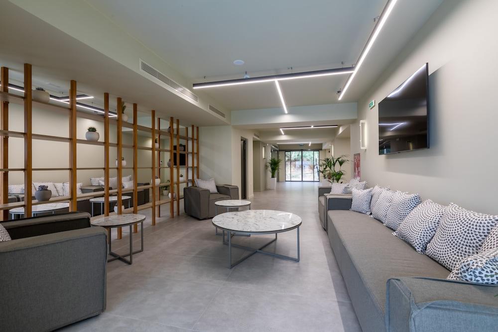 Agelia Beach Hotel Sfáka 外观 照片