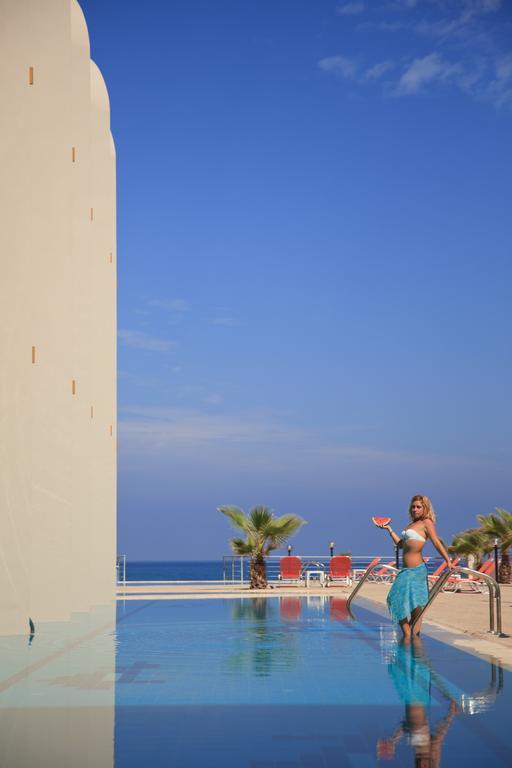 Agelia Beach Hotel Sfáka 外观 照片