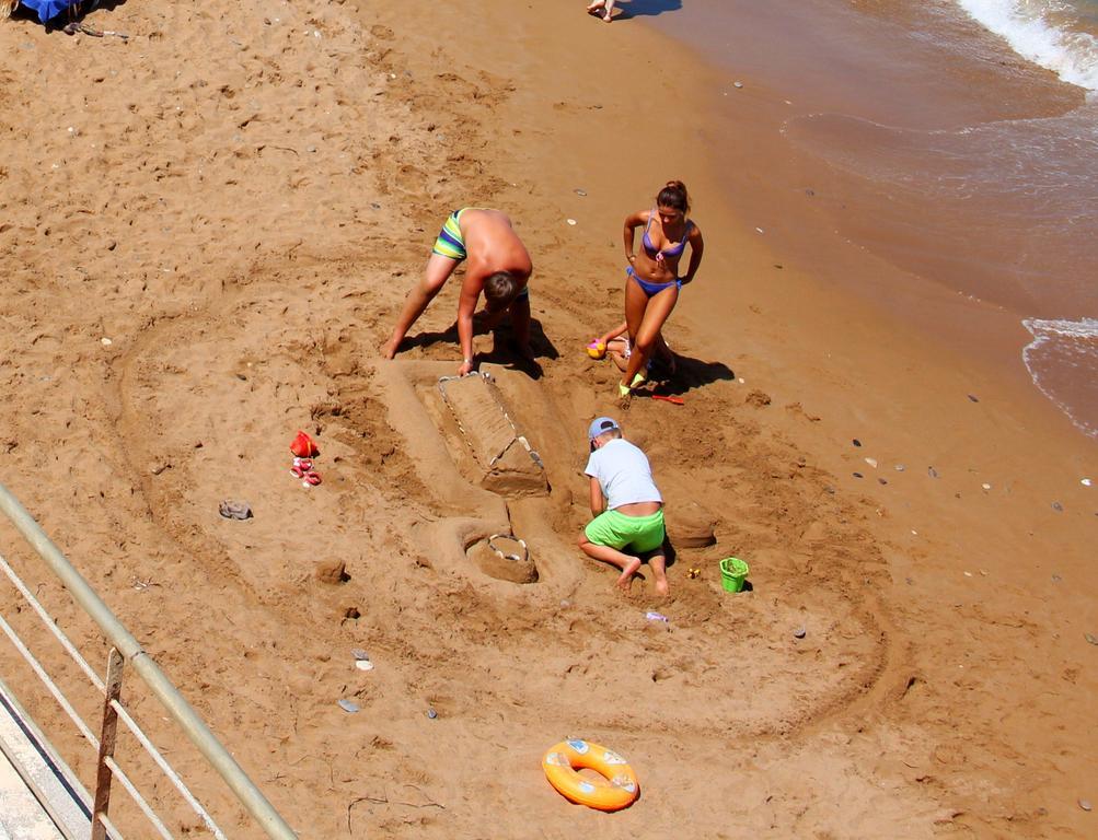 Agelia Beach Hotel Sfáka 外观 照片