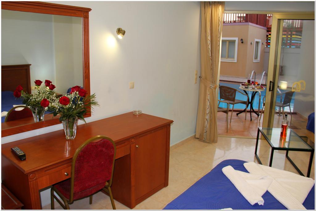 Agelia Beach Hotel Sfáka 外观 照片