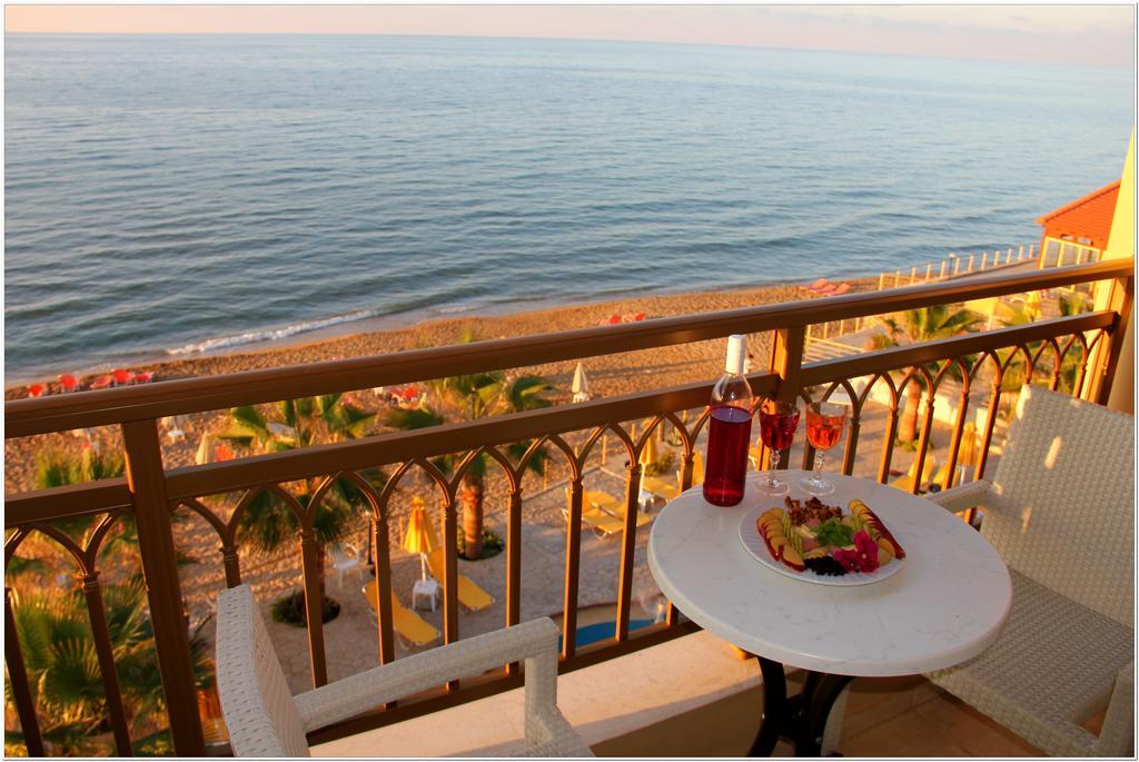 Agelia Beach Hotel Sfáka 外观 照片