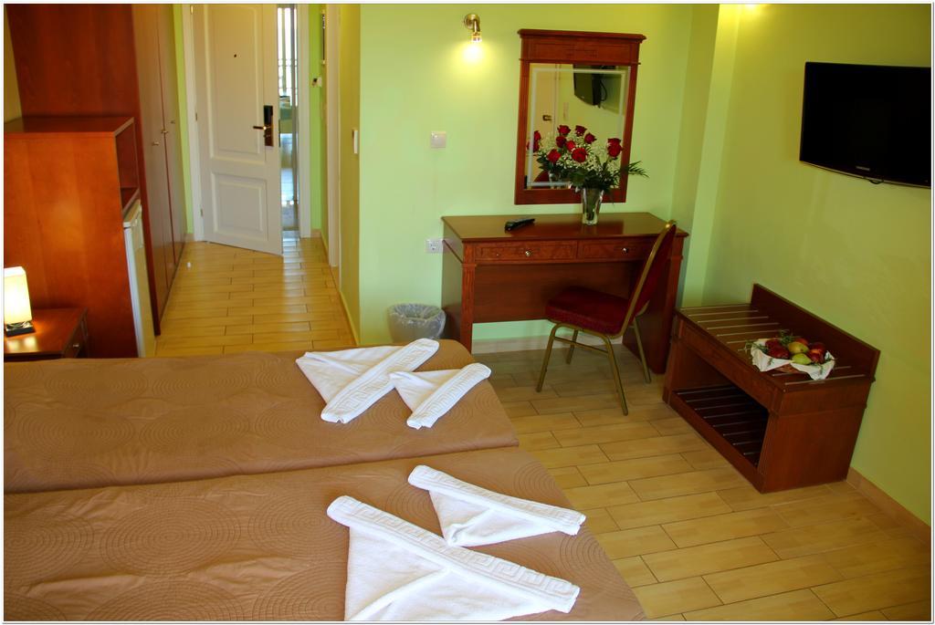 Agelia Beach Hotel Sfáka 外观 照片