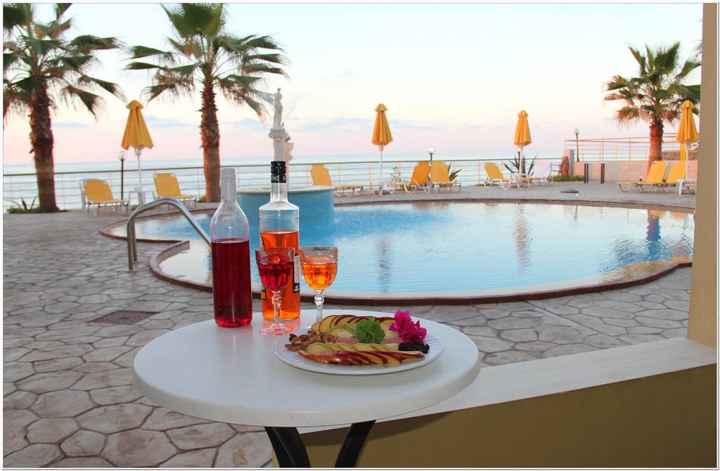 Agelia Beach Hotel Sfáka 外观 照片